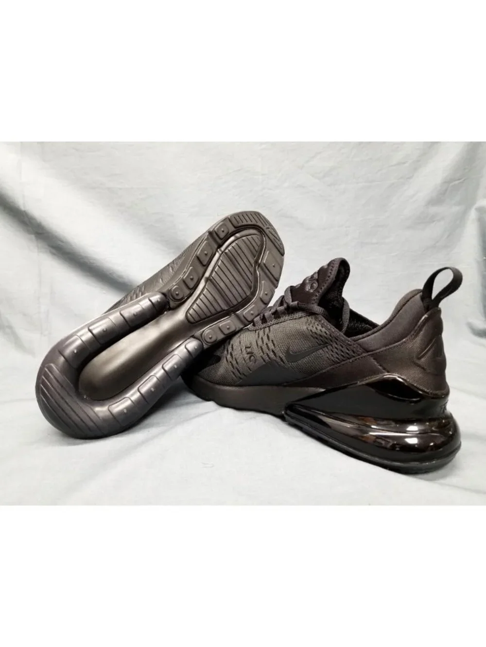Nike Air Max 270 (GS) Sneakers Mesh Triple Black Boys Size 5 NEW NO BOX!